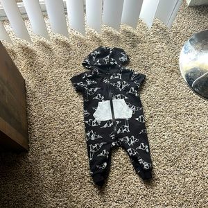 Black infant outfit